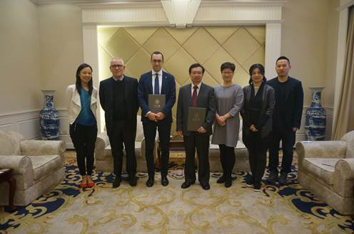 http://news.dhu.edu.cn/_upload/article/images/5b/d3/f3e21bf940688ff5a47ab7a1dabe/2e22344f-ca2a-43e5-bff5-cf0009af6e1d.png